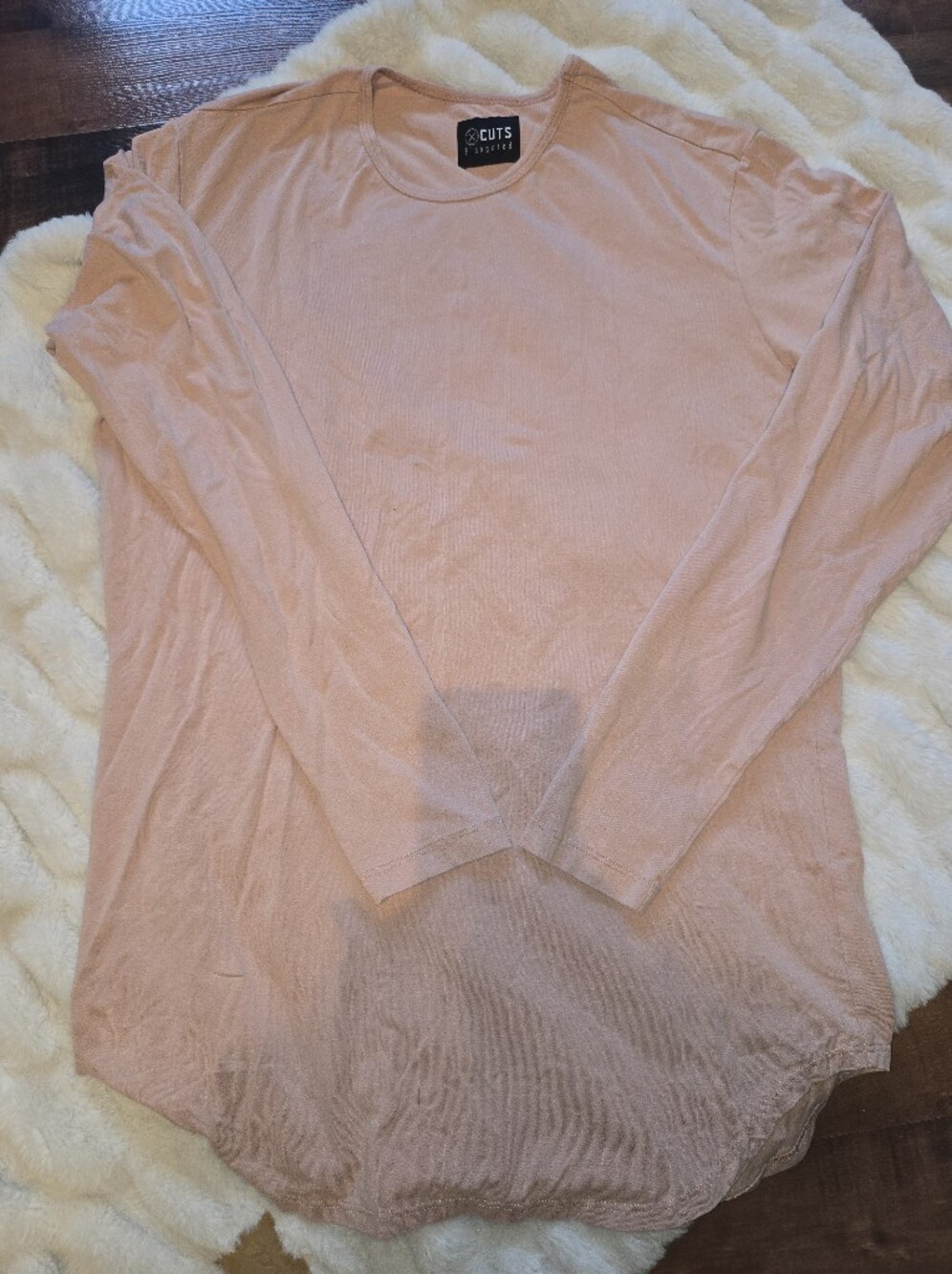 Cuts Clothing Tan Nude Pro Elongated Curve Hem Men [Medium] Long Sleeve Soft